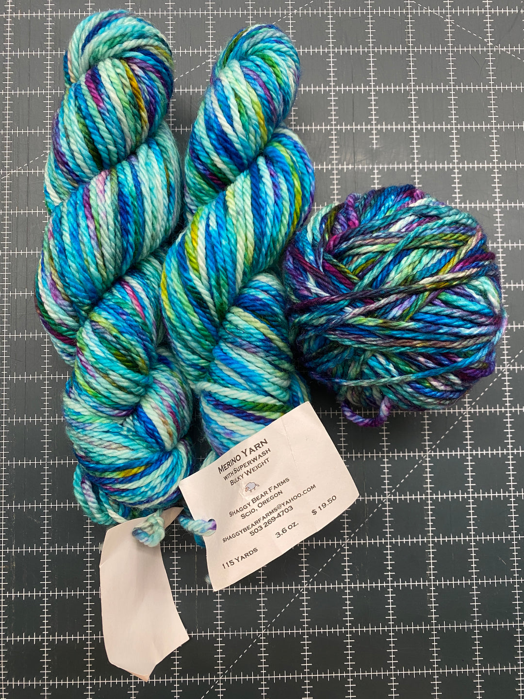 Annex 7005 / Yarn / Bulky / Shaggy Bear Farm