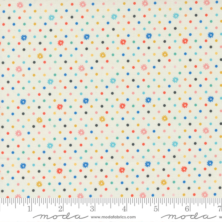 Julia Porcelain Dots Flower by Crystal Manning for Moda / 11928 11 / Half yard continuous cut