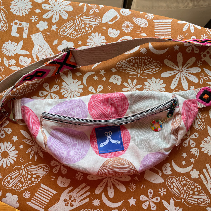 Workshop: Make a Fanny Pack/Crossbody Bag, 1/25/25, 10am-4pm